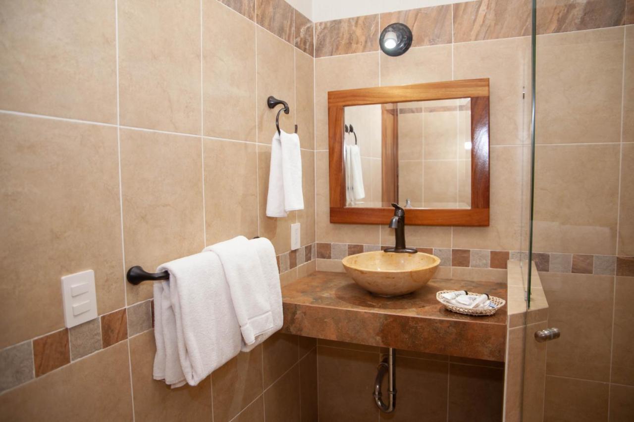 Encanto De La Sierra Hotel Маскота Екстериор снимка