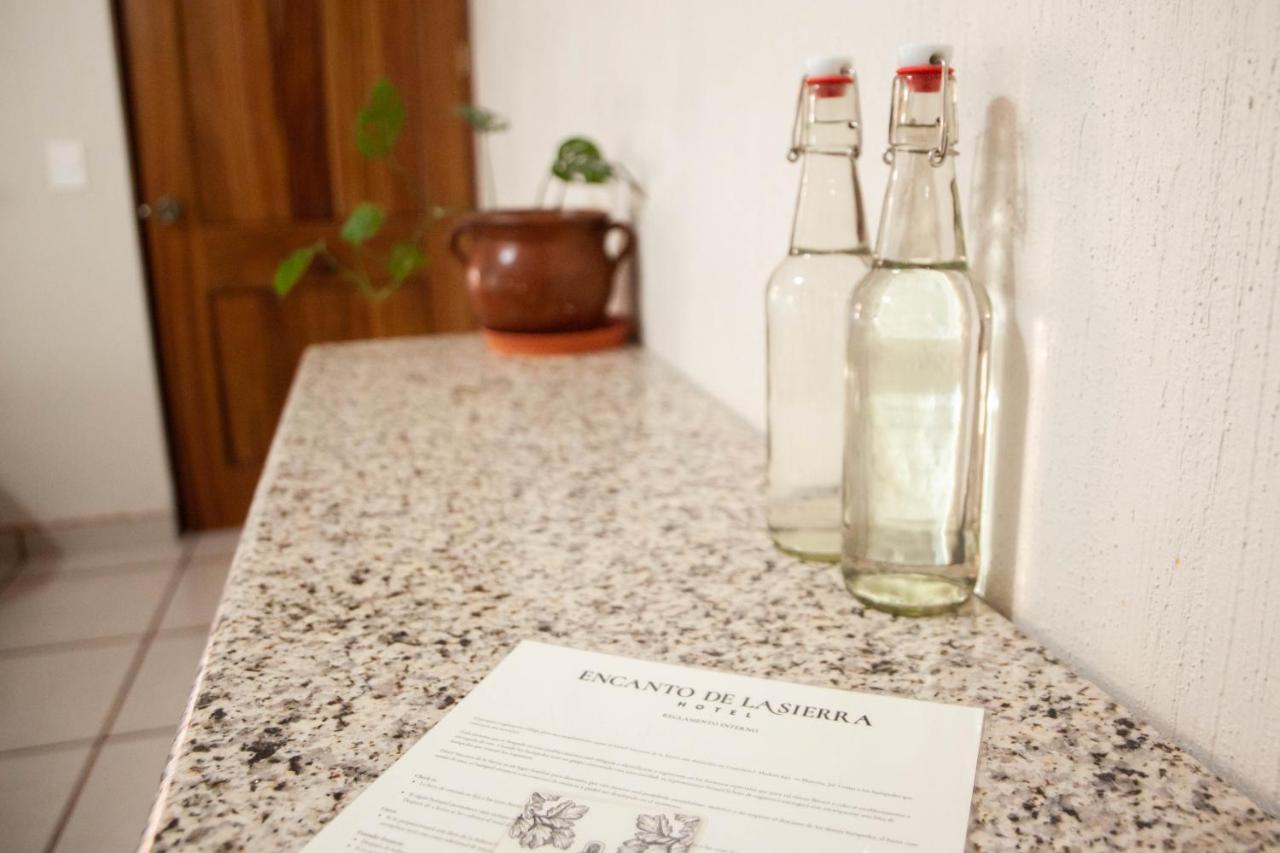 Encanto De La Sierra Hotel Маскота Екстериор снимка